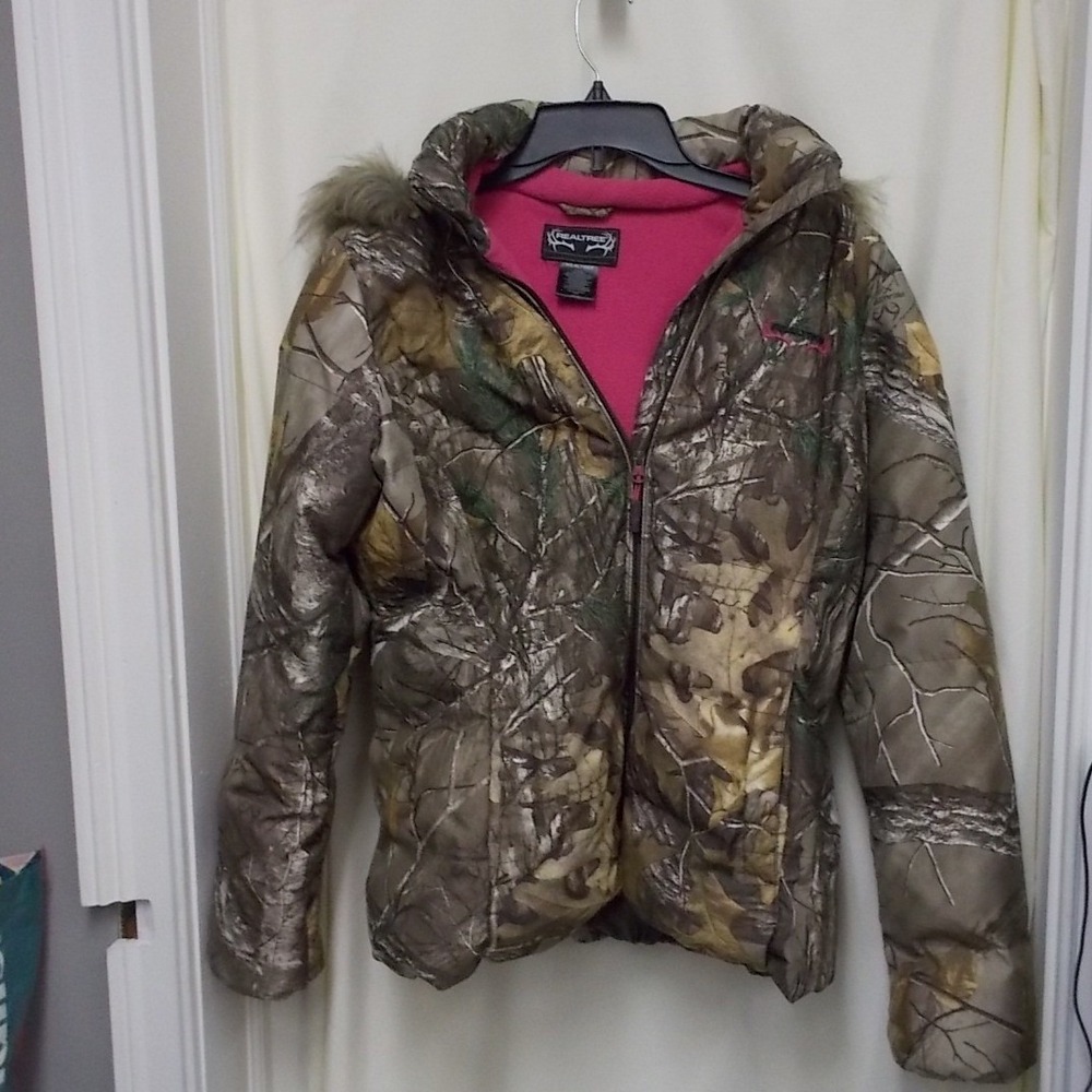 Realtree Camo Puffer Jacket Pink Fleece Lined Faux Fur Hood Women Medium